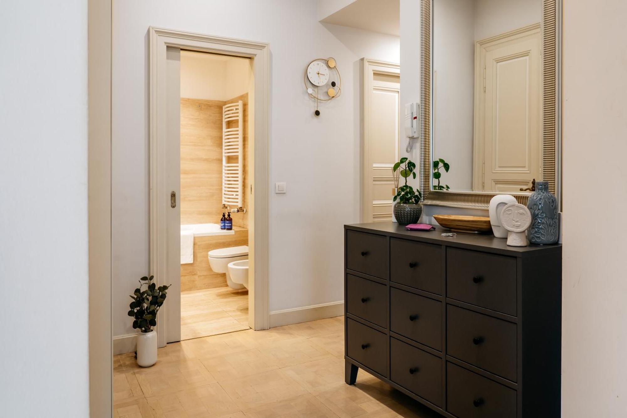 Days - 1min Old Town Square - 1bdr - Parizska Street * Prague